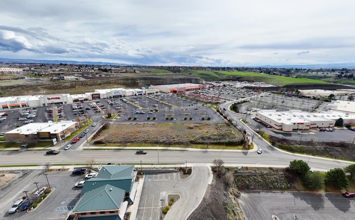 Pictures of Retail property located at 2630 Nez Perce Dr, Lewiston, ID 83501 for lease - image #1