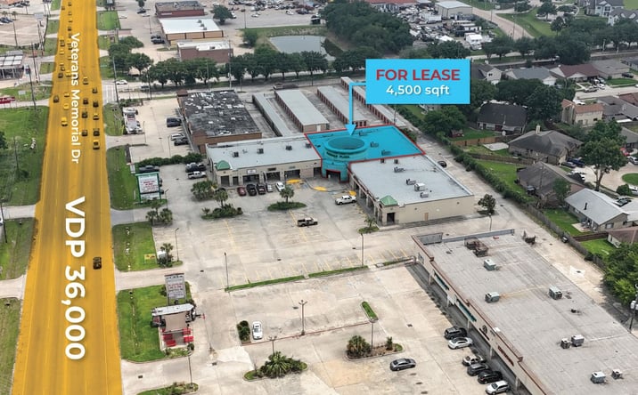 Pictures of Retail property located at 11509 Veterans Memorial Dr, Houston, TX 77067 for lease - image #1