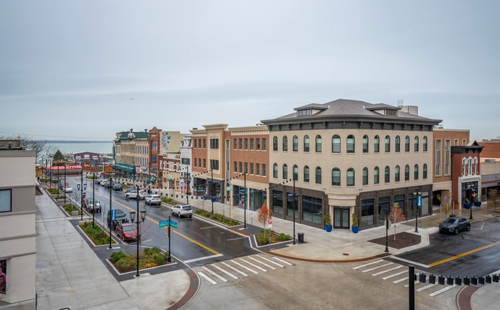 Pictures of Retail, Office, Special Purpose property located at 152 Columbus Ave, Sandusky, OH 44870 for lease - image #1