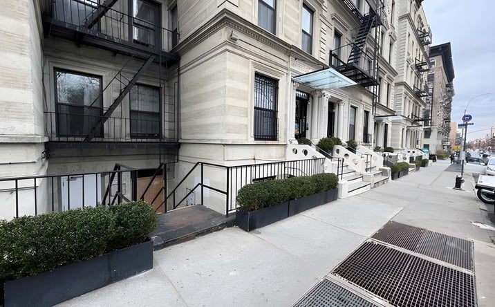 Pictures of Office property located at 473 Central Park W, New York, NY 10025 for lease - image #1