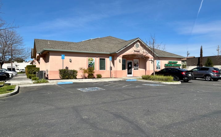 Pictures of Office property located at 715 Jackson St, Red Bluff, CA 96080 for lease - image #1