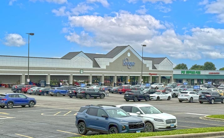 Pictures of Retail property located at 400-423 S 42nd St, Mount Vernon, IL 62864 for lease - image #1