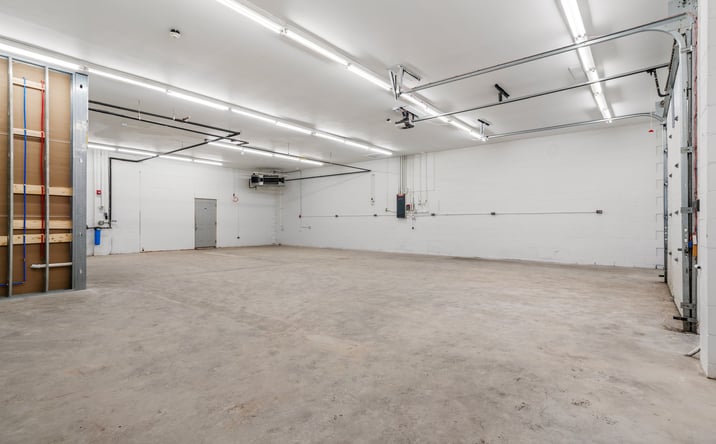 Pictures of Industrial property located at 894 Lafayette Road, Seabrook, NH 03874 for lease - image #1