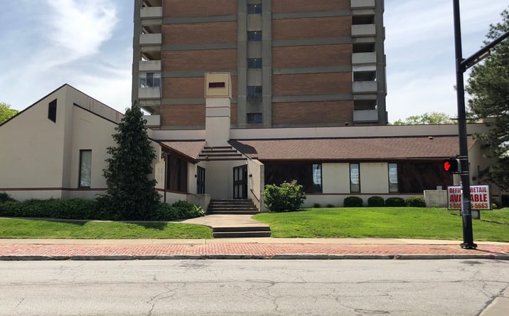Pictures of Retail, Office property located at 10 S Portage Path, Akron, OH 44303 for lease - image #1