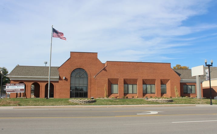 Pictures of Retail, Office, Special Purpose property located at 311 S Main St, O'Fallon, MO 63366 for lease - image #1