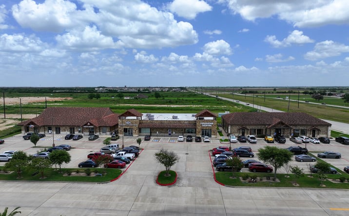 Pictures of Retail, Office property located at 7609 Tiki Dr, Fulshear, TX 77441 for lease - image #1
