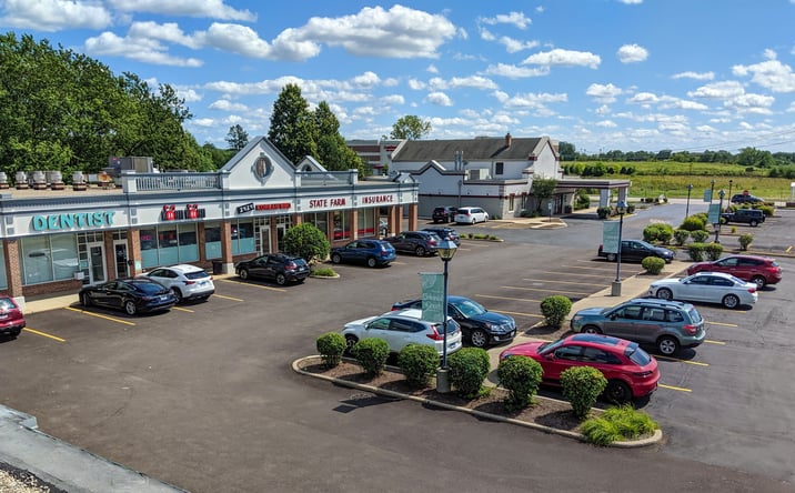 Pictures of Retail, Office property located at 1125-1147 Milwaukee Avenue, Riverwoods, IL 60015 for lease - image #1