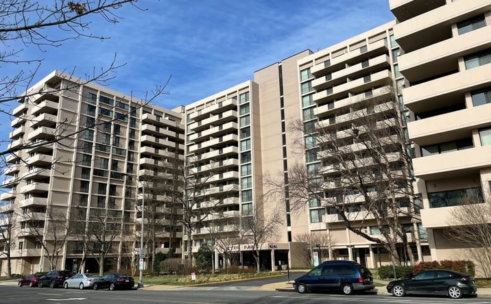 Pictures of Retail, Office property located at 4141 N Henderson Road, Arlington, VA 22203 for lease - image #1