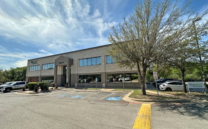 Pictures of Retail, Office property located at 6001 W William Cannon Dr, Austin, TX 78749 for lease - image #1