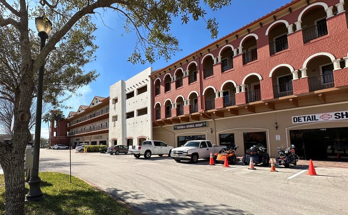Pictures of Retail, Office property located at 1653 N. US Highway 1, Unit 106B, Ormond Beach, FL 32174 for lease - image #1