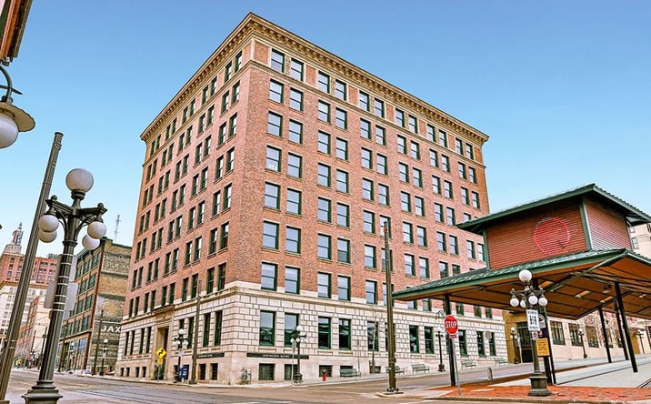 Pictures of Office property located at 4th St E, St Paul, MN 55101 for lease - image #1