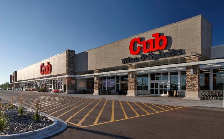 Pictures of Retail property located at 7057 10th Street North, Oakdale, MN 55128 for lease - image #1