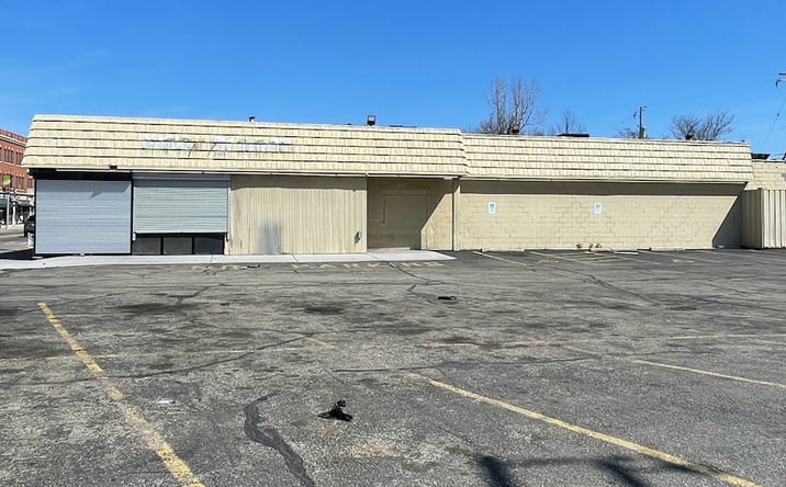 Pictures of Retail property located at 930 N 27th St, Milwaukee, WI 53208 for lease - image #1