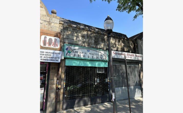 Pictures of Retail, Office property located at 67 Gramatan Ave, Mt Vernon, NY 10550 for lease - image #1