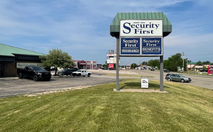 Pictures of Office property located at 3526 MILLER RD, Flint, MI 48503 for lease - image #1