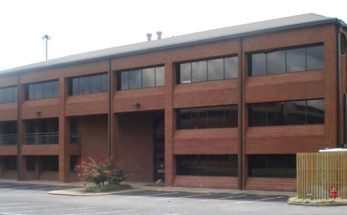 Pictures of Office property located at 320 Executive Court, Little Rock, AR 72205 for lease - image #1
