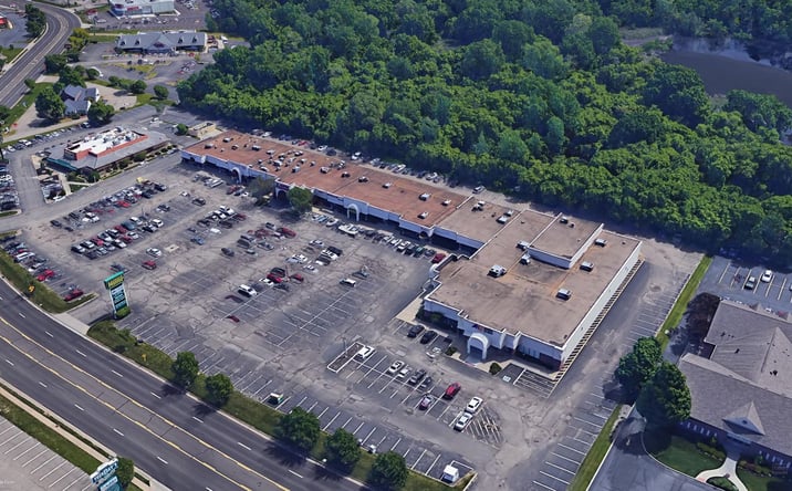Pictures of Retail property located at 4726 Dressler Rd NW, Canton, OH 44718 for lease - image #1