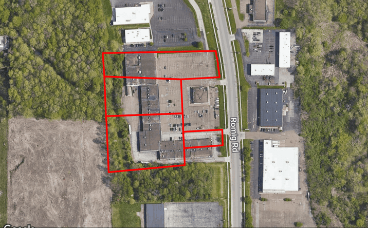 Pictures of Retail property located at 2170 Romig Road, Akron, OH 44320 for lease - image #1