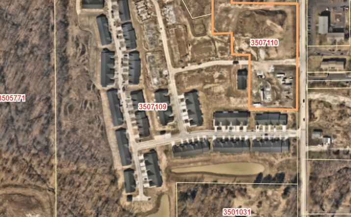 Pictures of Land property located at 100 Nottingham Trl, Cuyahoga Falls, OH 44224 for lease - image #1