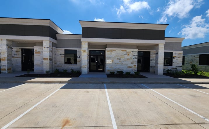 Pictures of Office property located at 3129 Kingsley Drive, Pearland, TX 77584 for lease - image #1