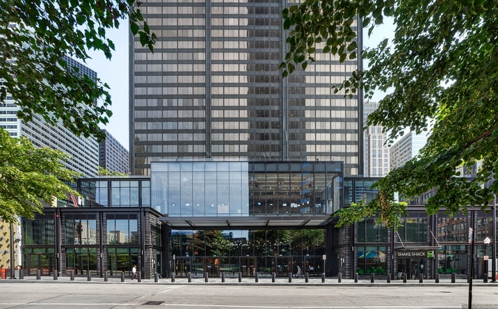 Pictures of Office property located at 233 S Wacker Dr, Chicago, IL 60606 for lease - image #1