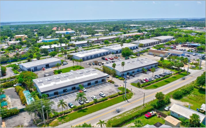 Pictures of Retail, Office, Industrial property located at 827 8th St, Vero Beach, FL 32962 for lease - image #1