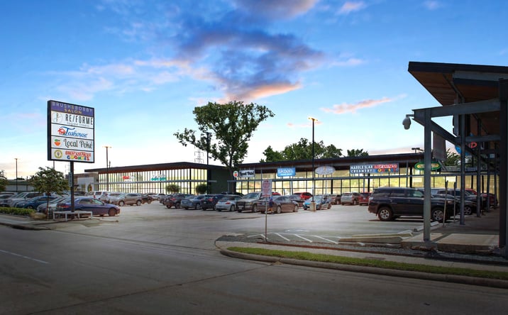 Pictures of Retail, Restaurant property located at 1737 W 34th St, Houston, TX 77018 for lease - image #1