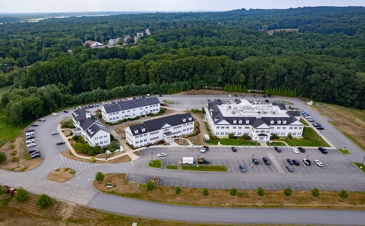 Pictures of Office, Restaurant property located at 118 Portsmouth Ave, Stratham, NH 03885 for lease - image #1