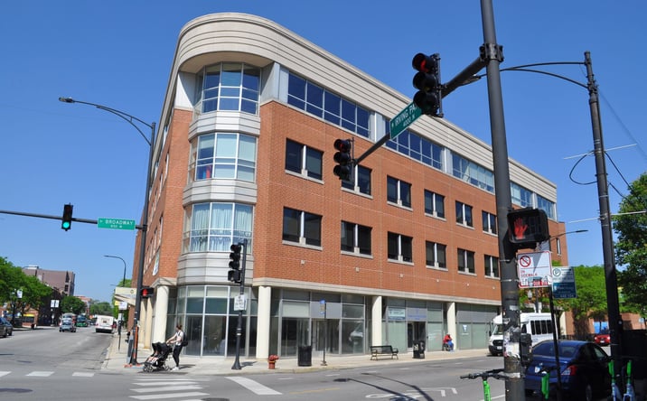 Pictures of Office property located at 840 West Irving Park Road, Chicago, IL 60613 for lease - image #1