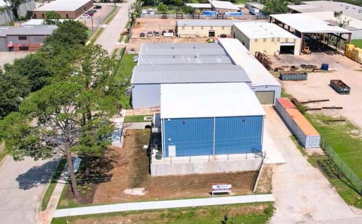 Pictures of Industrial property located at 4303 Southerland Rd, Houston, TX 77092 for lease - image #1