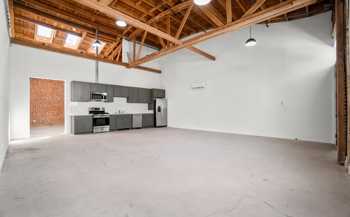 Pictures of Retail property located at 1901 S Pacific Ave, Los Angeles, CA 90731 for lease - image #1