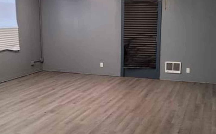 Pictures of Office, Industrial property located at 300 Kiser St, Dayton, OH 45404 for lease - image #1