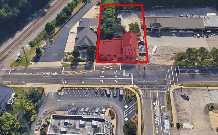 Pictures of Land property located at 10 N Main St, Munroe Falls, OH 44262 for lease - image #1