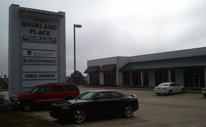 Pictures of Office property located at 6504 US-98, Hattiesburg, MS 39402 for lease - image #1