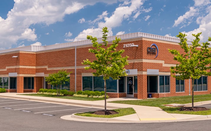 Pictures of Retail, Office, Industrial property located at 21000-21265 Ashburn Crossing Drive, Ashburn, VA 20147 for lease - image #1