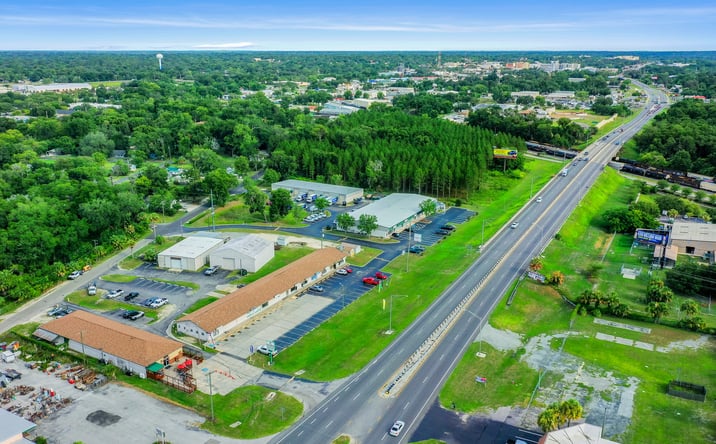 Pictures of Retail, Office, Industrial property located at 1720 NW 4th Ave, Ocala, FL 34475 for lease - image #1