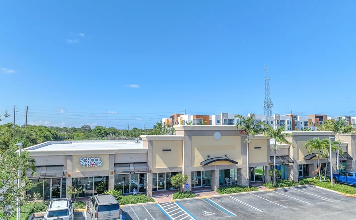 Pictures of Retail, Restaurant, Office property located at 141 NW 20th St, Boca Raton, FL 33431 for lease - image #1