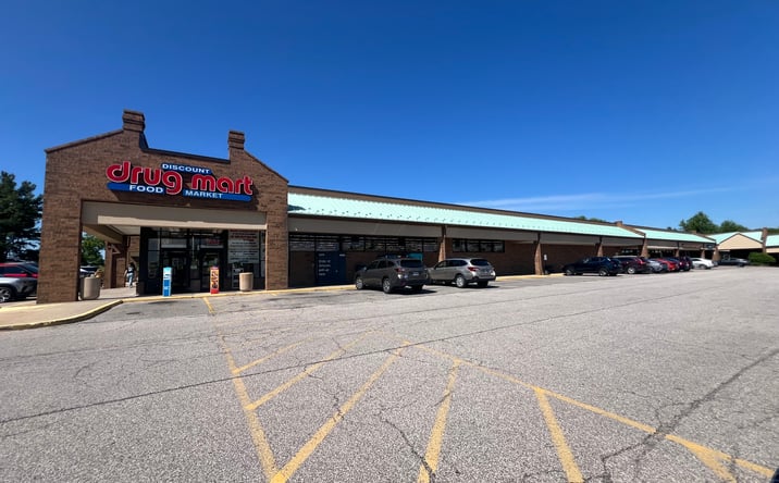 Pictures of Retail property located at 12575 Chillicothe Rd, Chesterland, OH 44026 for lease - image #1