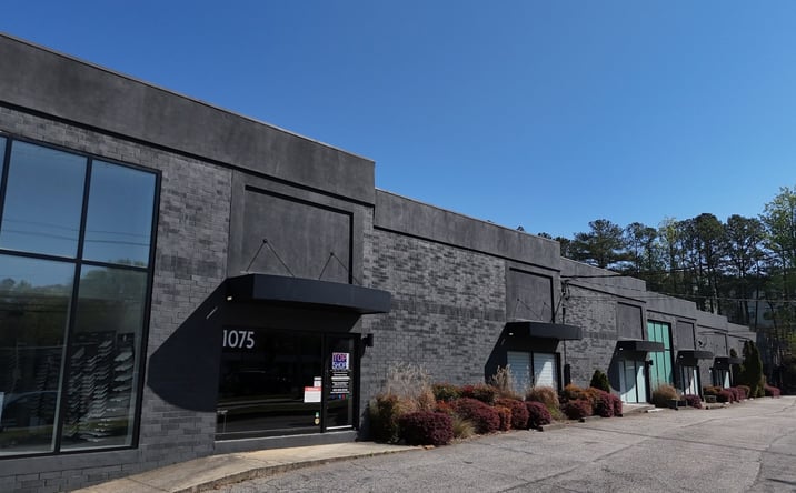 Pictures of Industrial property located at 1073-1075 Huff Road Northwest, Atlanta, GA 30318 for lease - image #1