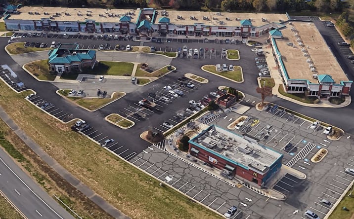 Pictures of Retail property located at 23520 Overland Dr, Sterling, VA 20166 for lease - image #1