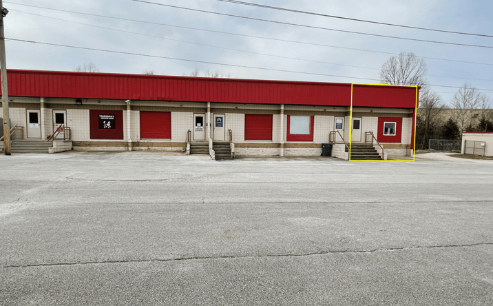 Pictures of Retail, Office, Industrial property located at 1414 Goblin Dr, Harrison, AR 72601 for lease - image #1