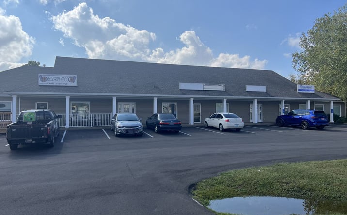 Pictures of Retail, Office property located at 604 Crystal Pl, La Grange, KY 40031 for lease - image #1