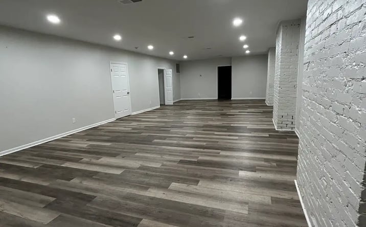 Pictures of Retail, Office property located at 1944 W Jefferson St, Louisville, KY 40203 for lease - image #1