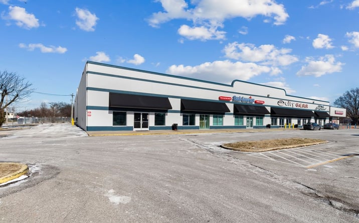 Pictures of Office property located at 1211 Broadway, Louisville, KY 40203 for lease - image #1