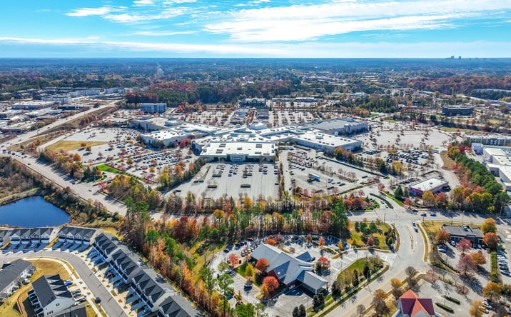 Pictures of Retail, Office, Restaurant property located at 5959 Triangle Town Blvd, Raleigh, NC 27616 for lease - image #1