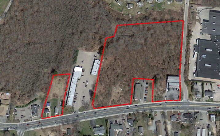 Pictures of Retail property located at 64 Franklin St, Westerly, RI 02891 for lease - image #1