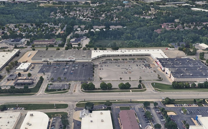 Pictures of Retail property located at 4254 28th St SE, Kentwood, MI 49512 for lease - image #1