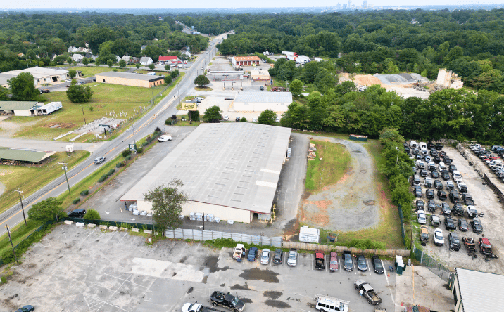Pictures of Industrial property located at 3425 Thomasville Rd, Winston-Salem, NC 27107 for lease - image #1