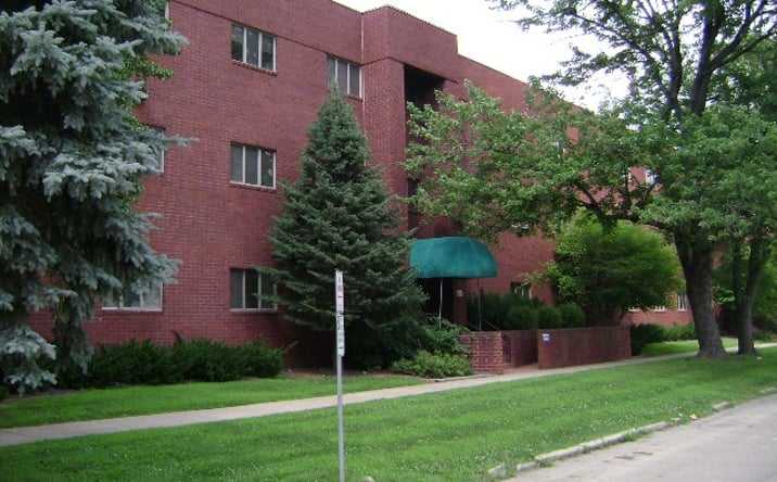 Pictures of Office property located at 509 W Capitol Ave, Springfield, IL 62704 for lease - image #1