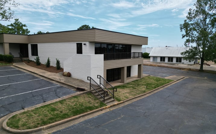 Pictures of Office property located at 346 Crossgates Blvd, Brandon, MS 39042 for lease - image #1